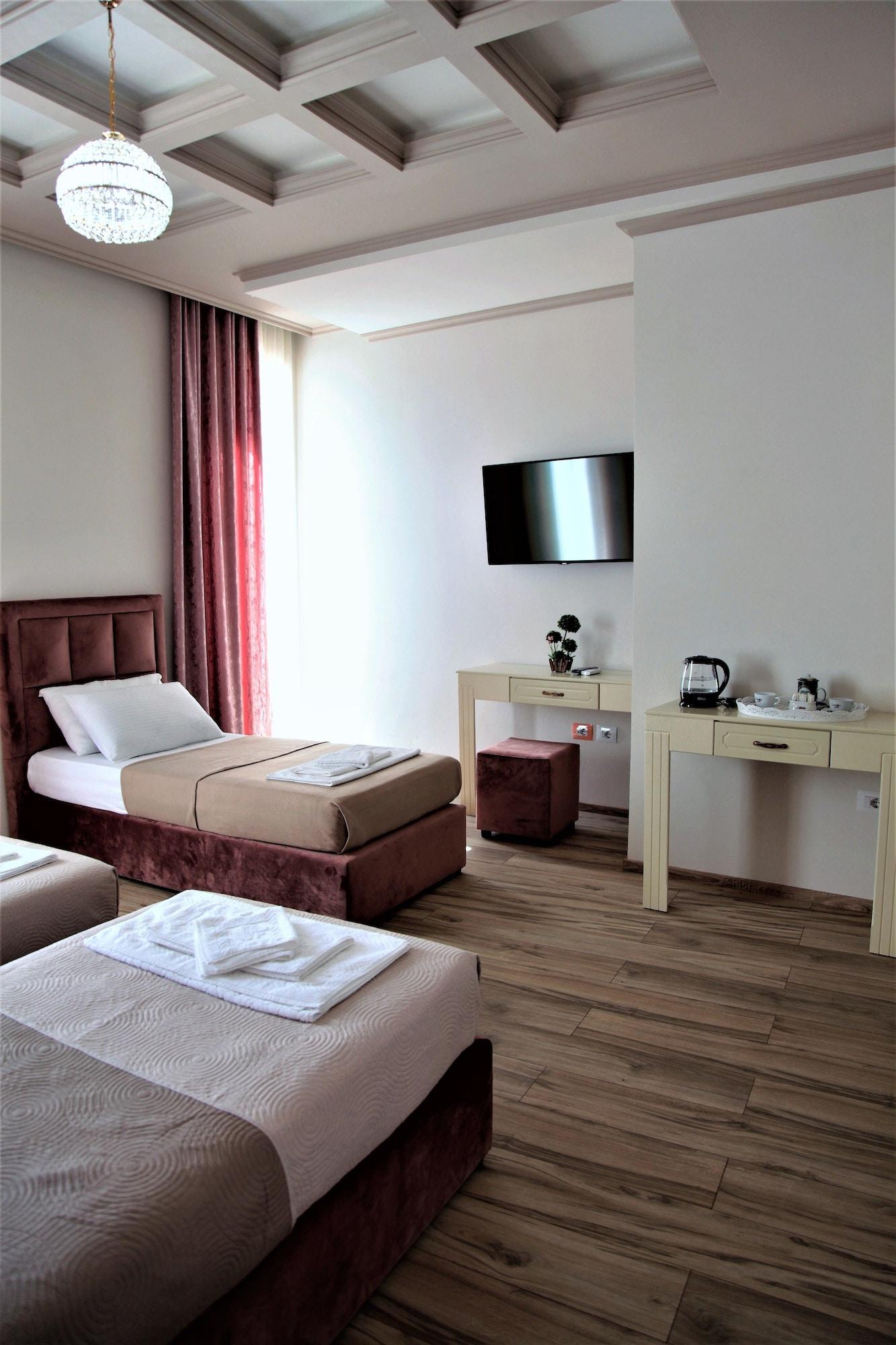 Hotel Veliera Durrës Exterior foto